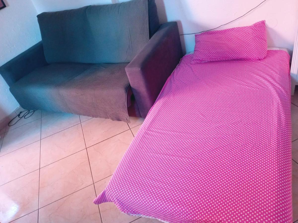 Minerva 1-Bedroom Close To The Beach Park Etc بينالماذينا المظهر الخارجي الصورة