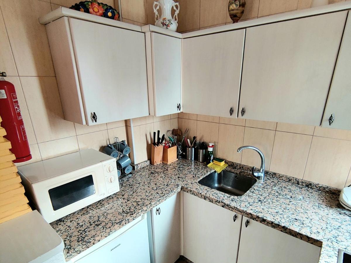 Minerva 1-Bedroom Close To The Beach Park Etc بينالماذينا المظهر الخارجي الصورة