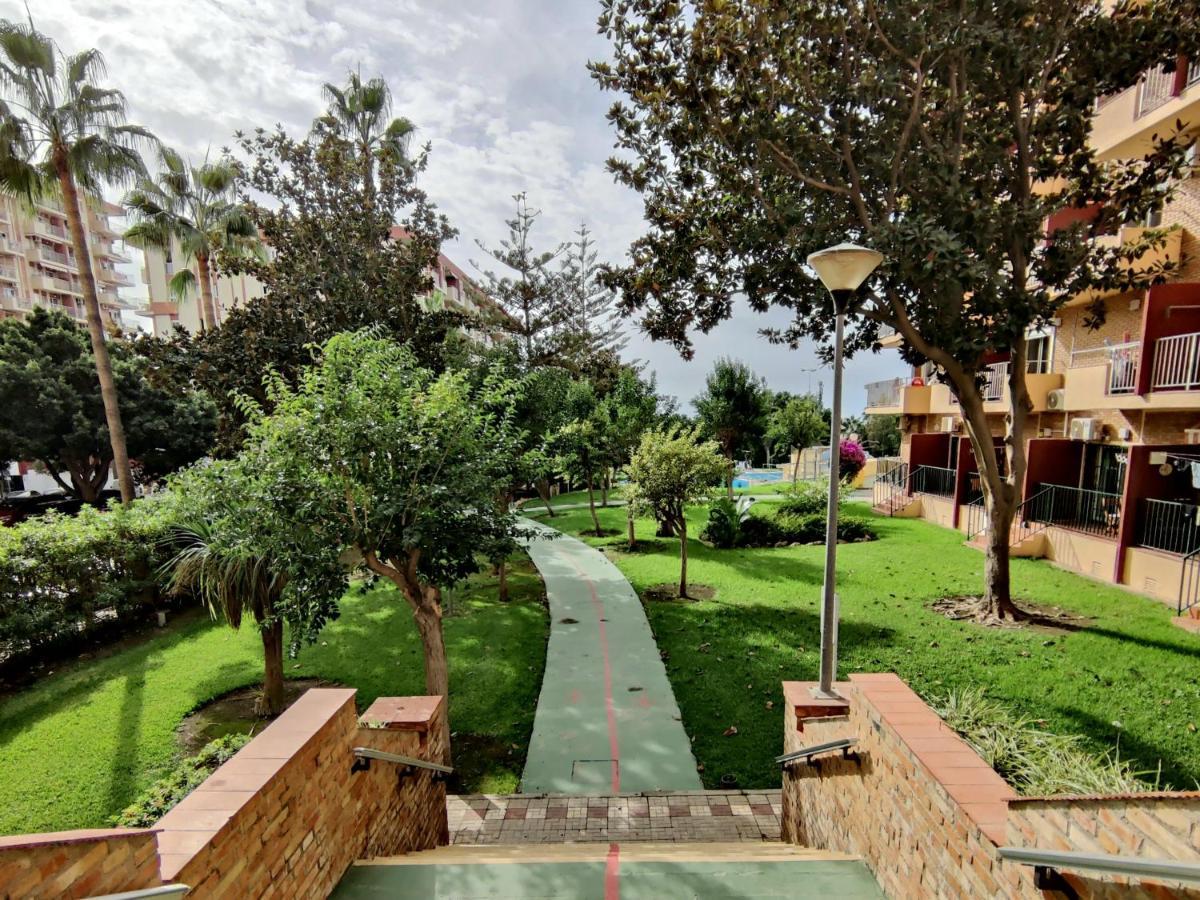 Minerva 1-Bedroom Close To The Beach Park Etc بينالماذينا المظهر الخارجي الصورة